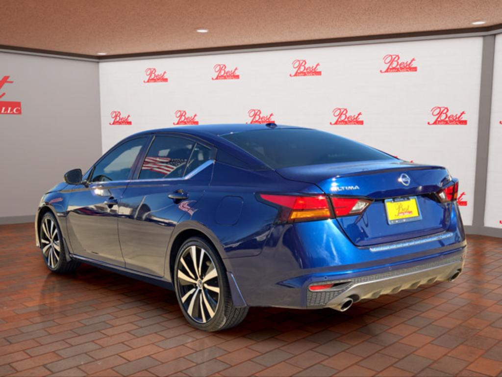 2021 Nissan Altima - $20,999