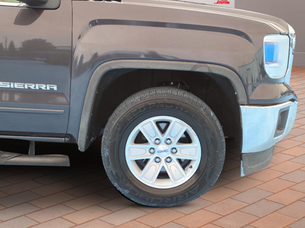 2015 GMC Sierra 1500 - $19,999