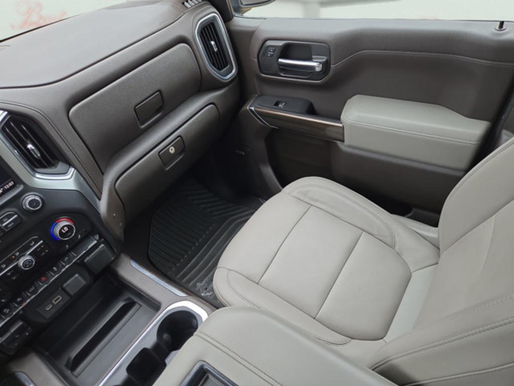 2020 Chevrolet Silverado - $30,999