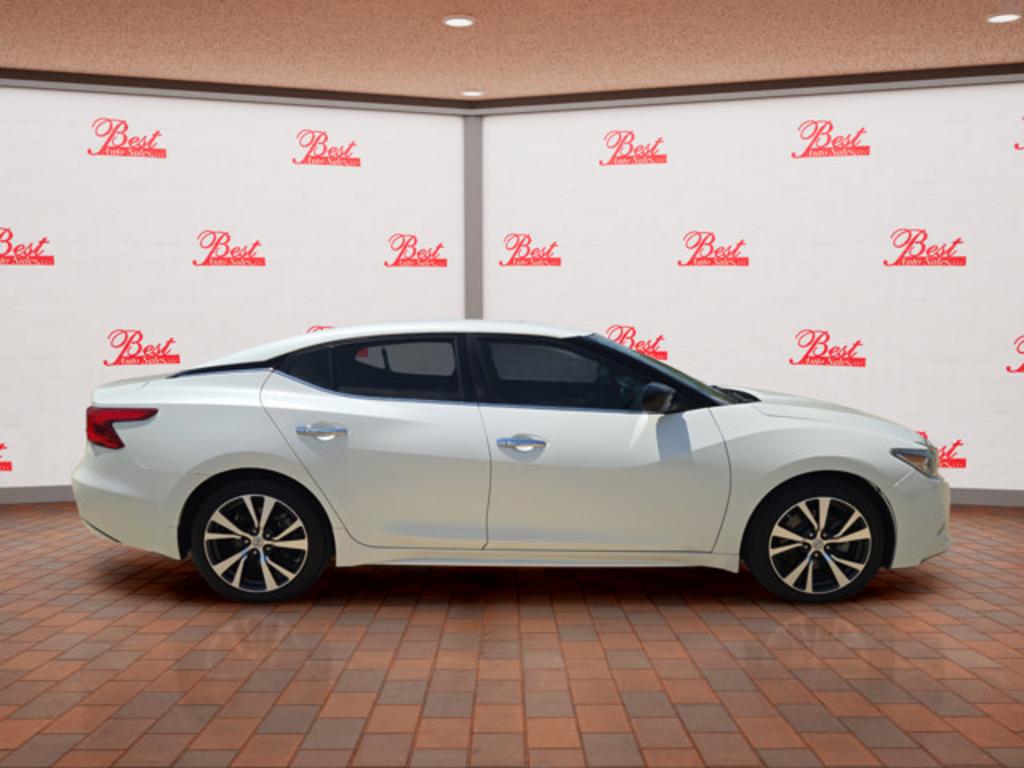 2017 Nissan Maxima - $20,500
