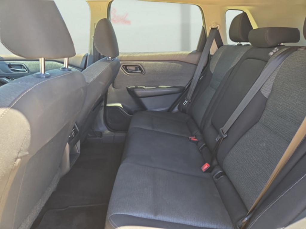 2021 Nissan Rogue - $17,999
