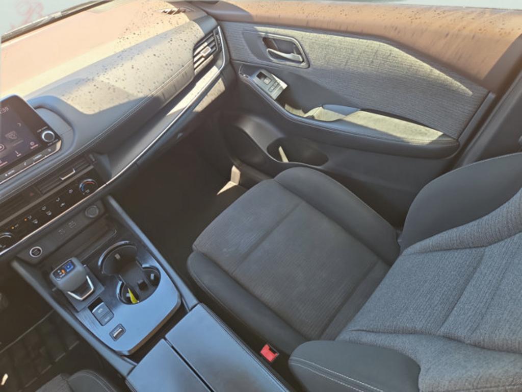 2021 Nissan Rogue - $17,999