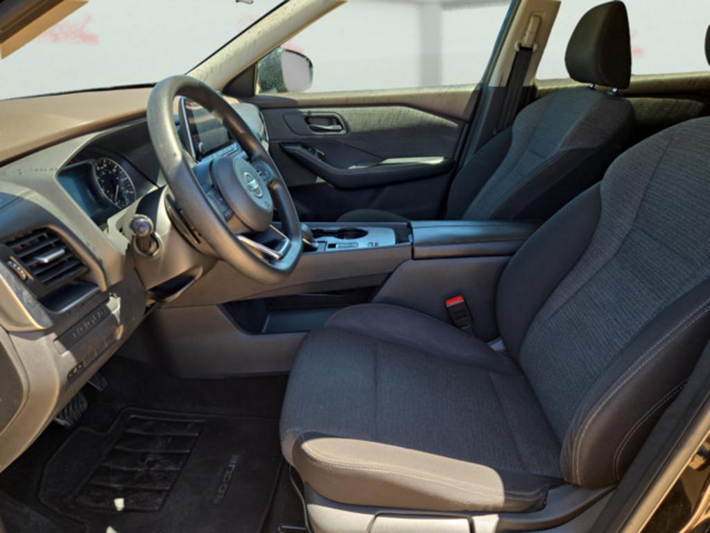 2021 Nissan Rogue - $17,999