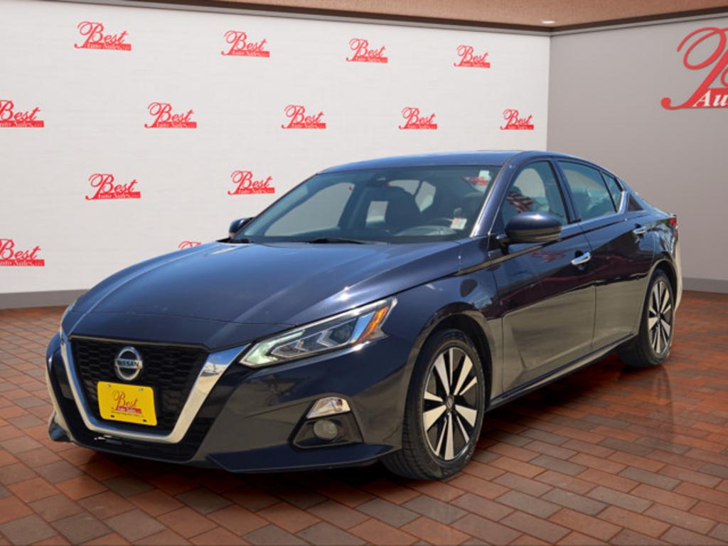 2019 Nissan Altima - $19,999