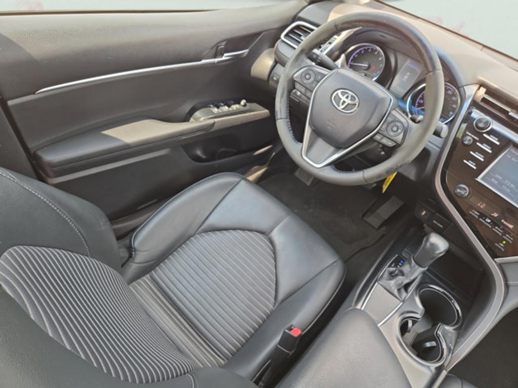 2018 Toyota Camry - $21,999