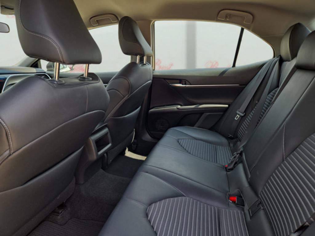 2018 Toyota Camry - $21,999