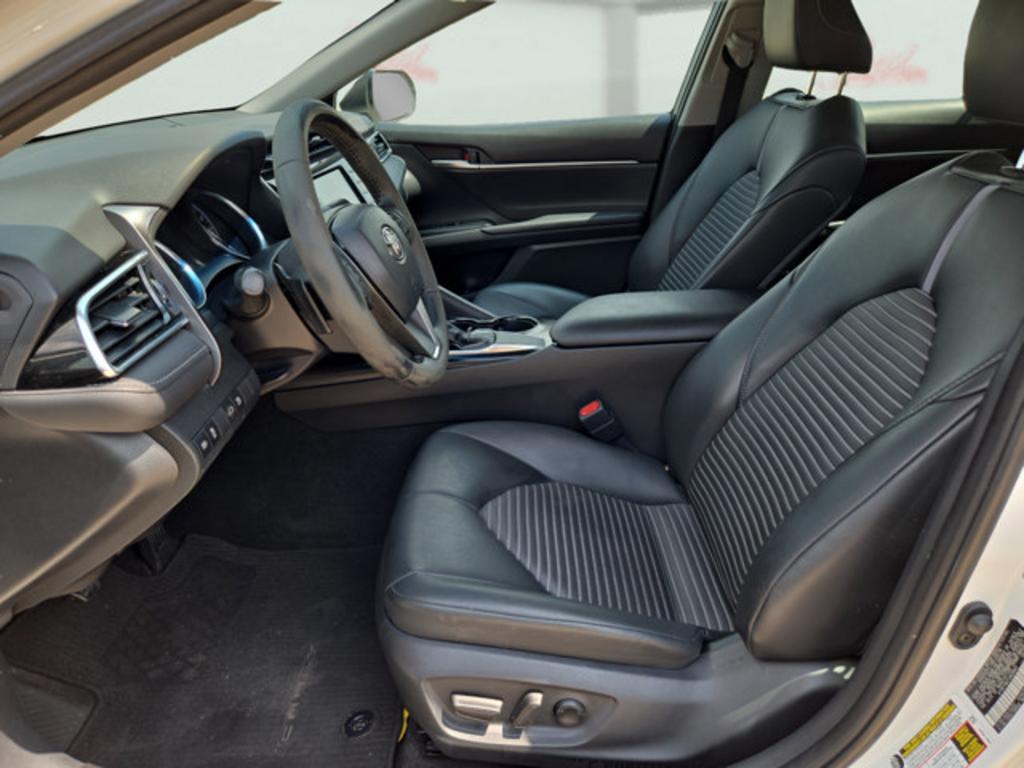 2018 Toyota Camry - $21,999