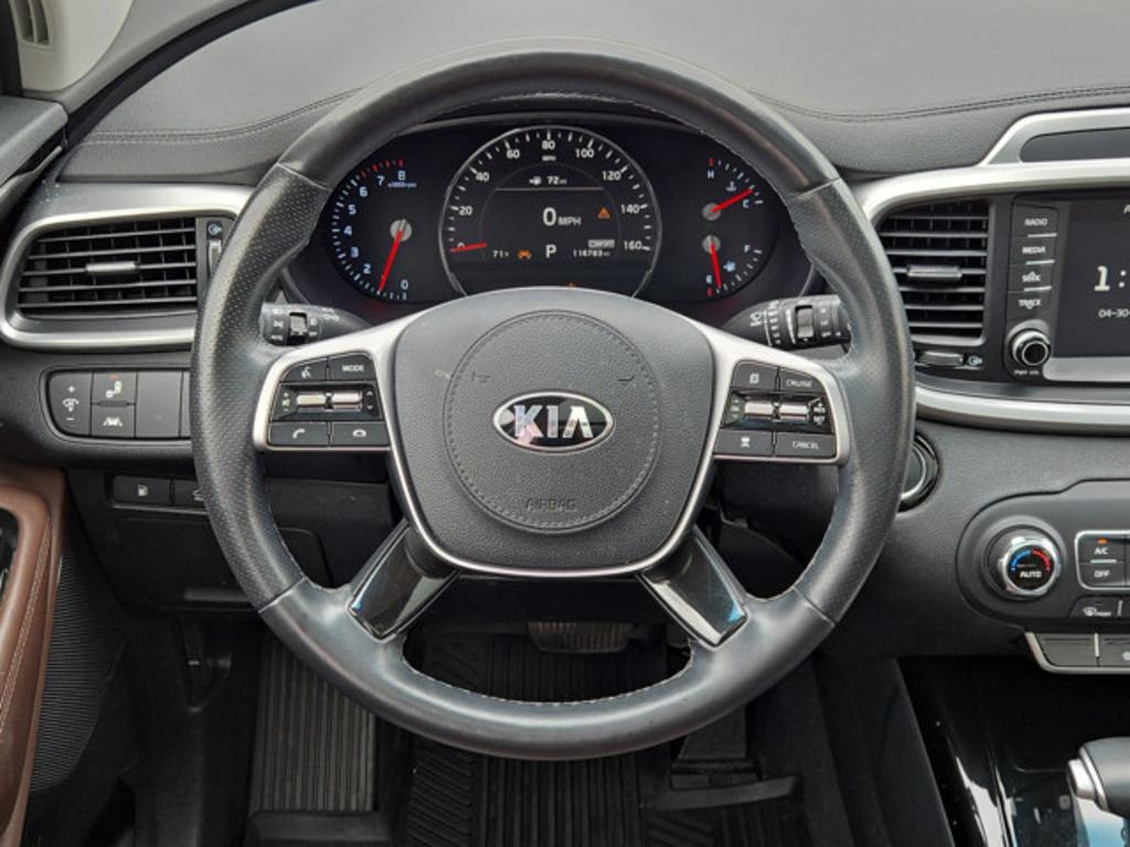 2020 Kia Sorento - $20,999