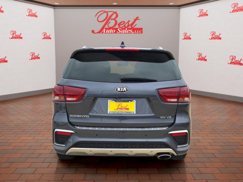 2020 Kia Sorento - $20,999