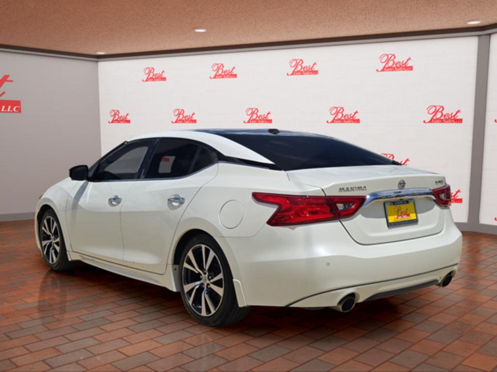 2017 Nissan Maxima - $21,500