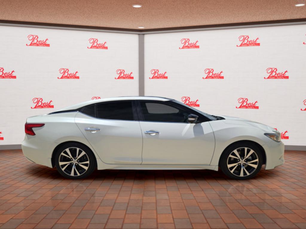 2017 Nissan Maxima - $21,500