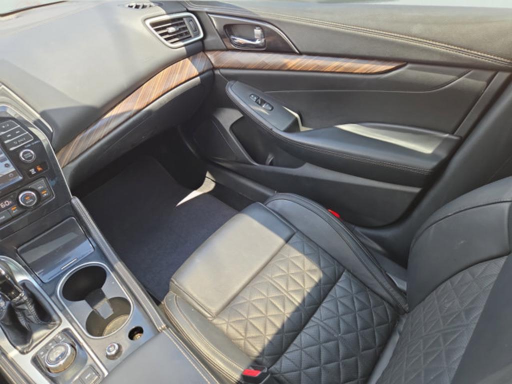 2017 Nissan Maxima - $21,500