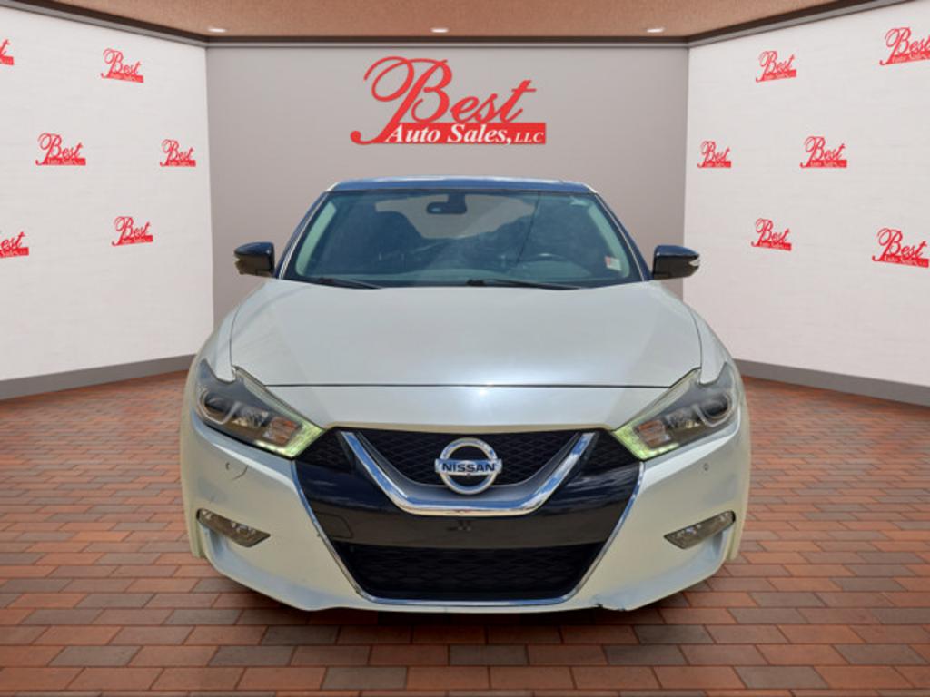 2017 Nissan Maxima - $21,500
