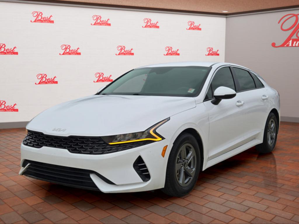 2022 Kia K5 - $21,999