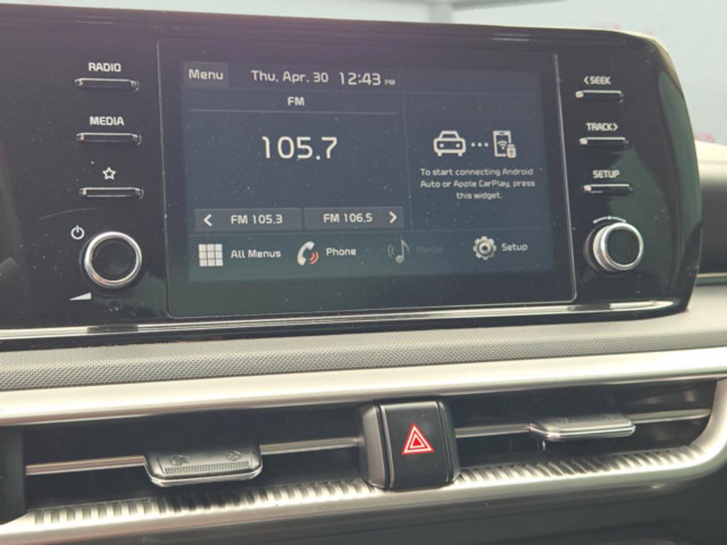2022 Kia K5 - $21,999