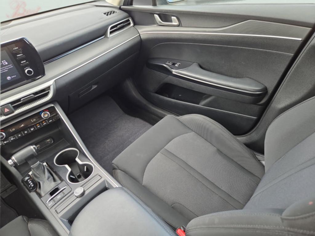 2022 Kia K5 - $22,999