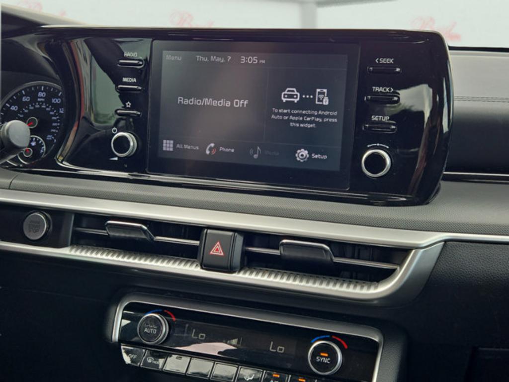 2022 Kia K5 - $22,999