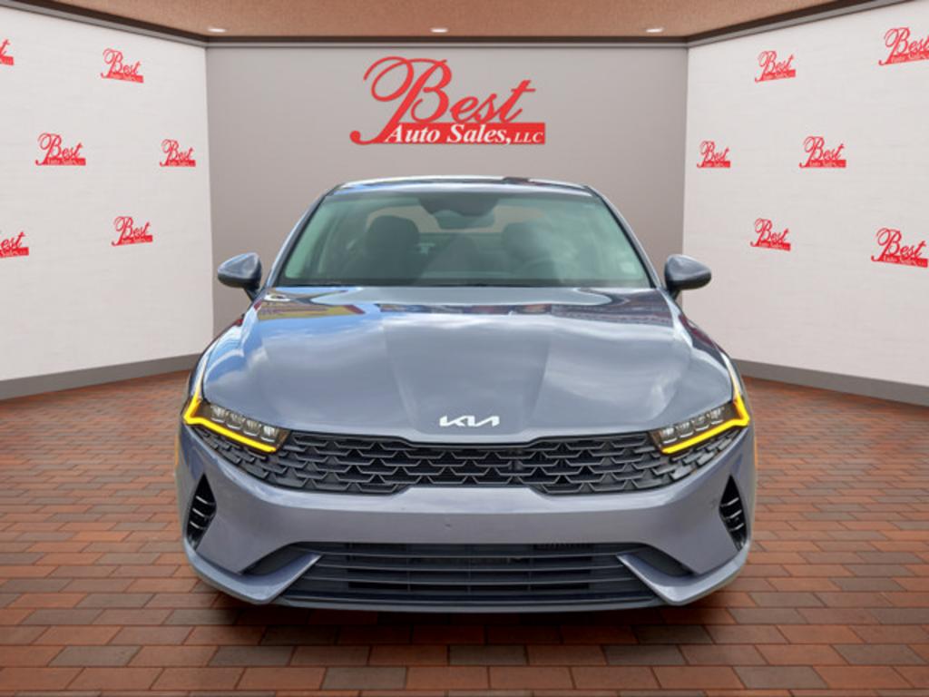 2022 Kia K5 - $22,999