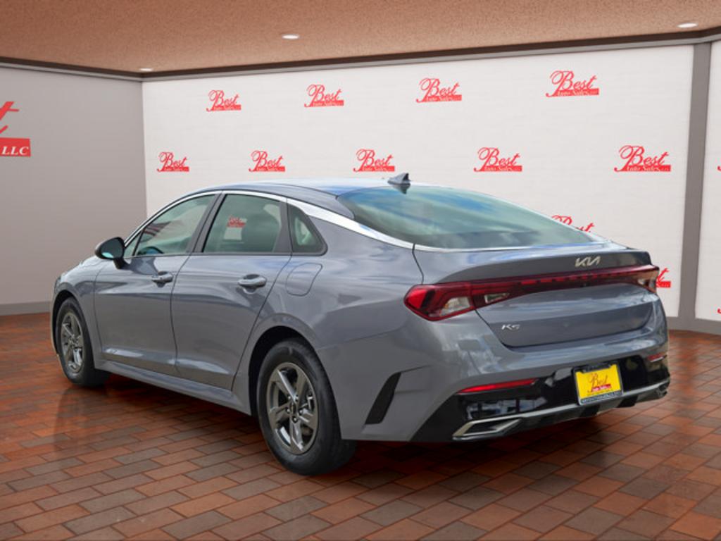 2022 Kia K5 - $22,999
