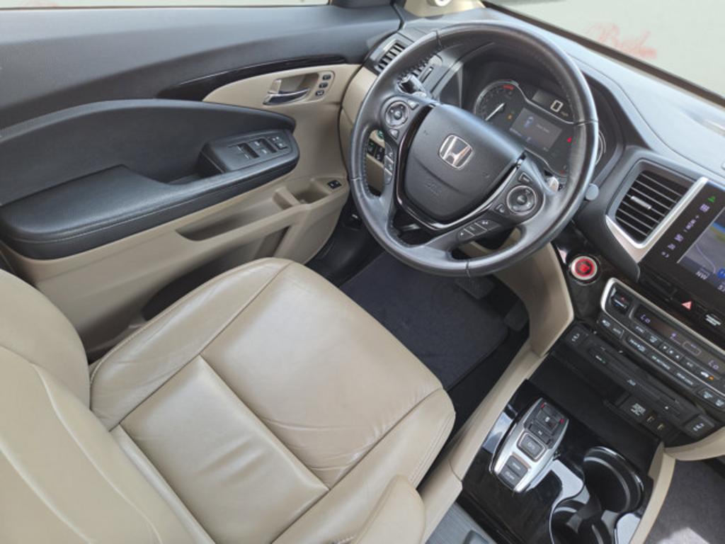 2016 Honda Pilot - $20,999