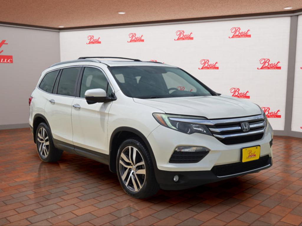 2016 Honda Pilot - $20,999