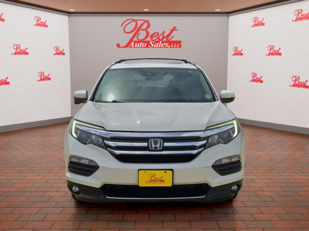 2016 Honda Pilot - $20,999