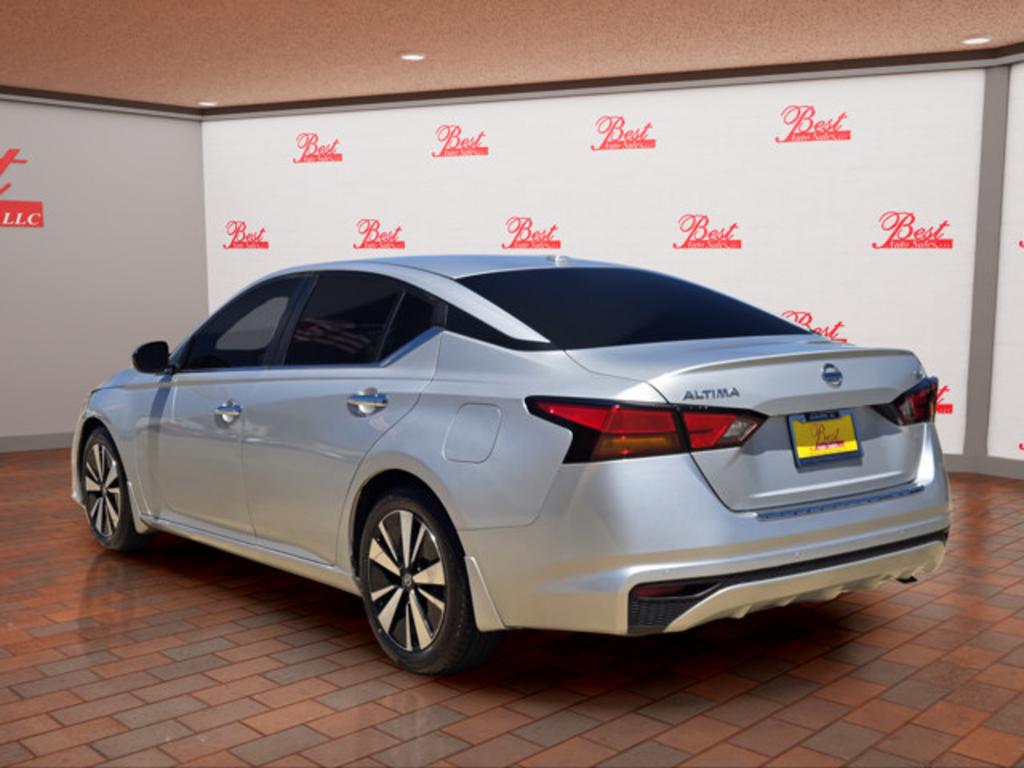 2021 Nissan Altima - $19,999