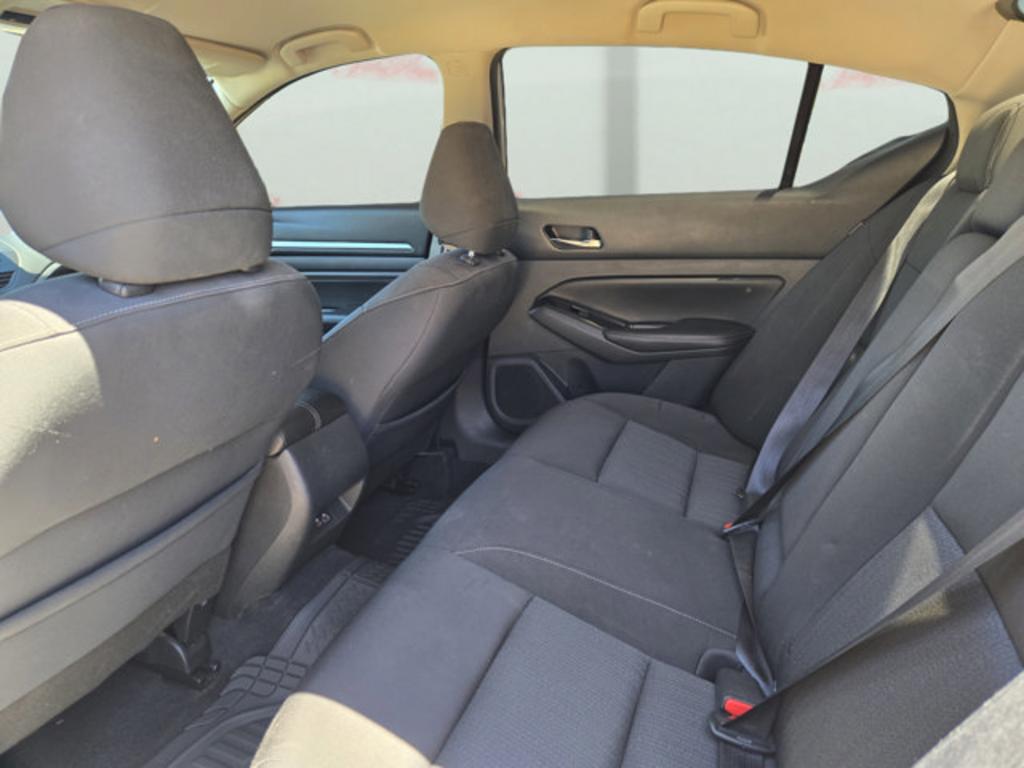 2021 Nissan Altima - $19,999