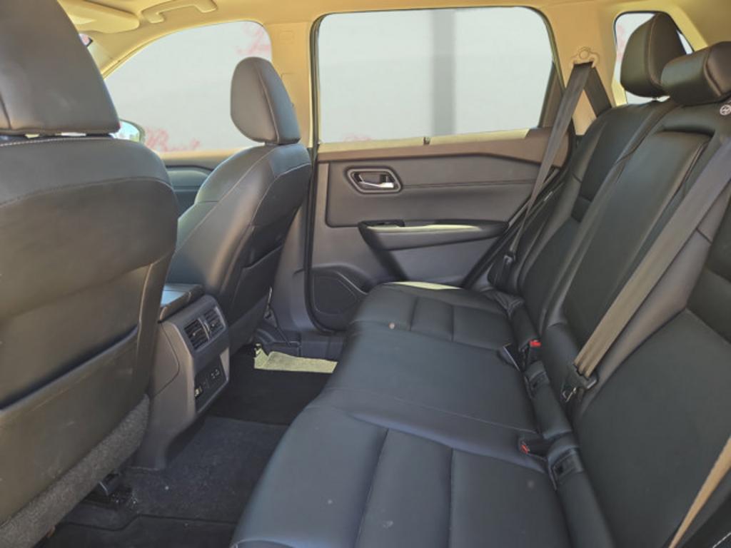 2022 Nissan Rogue - $21,500