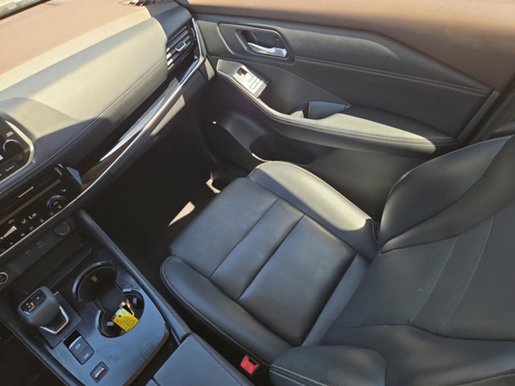 2022 Nissan Rogue - $21,500