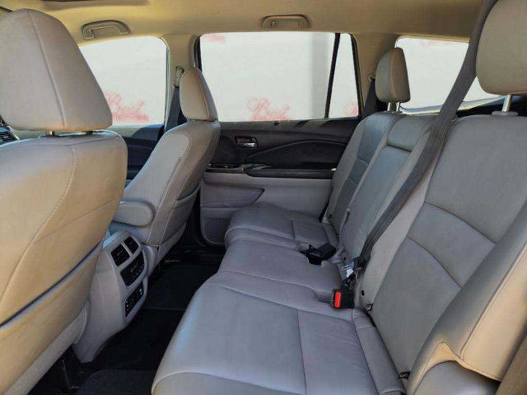 2018 Honda Pilot - $20,999