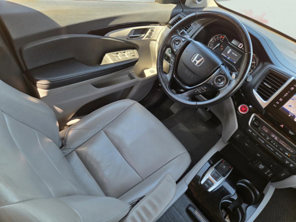 2018 Honda Pilot - $20,999