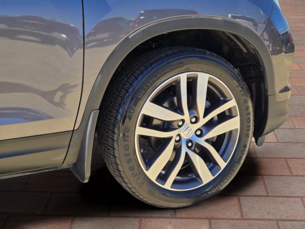 2018 Honda Pilot - $20,999