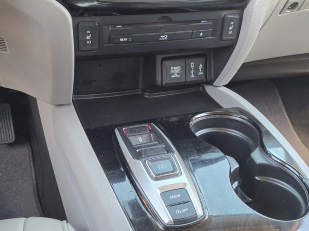 2018 Honda Pilot - $20,999