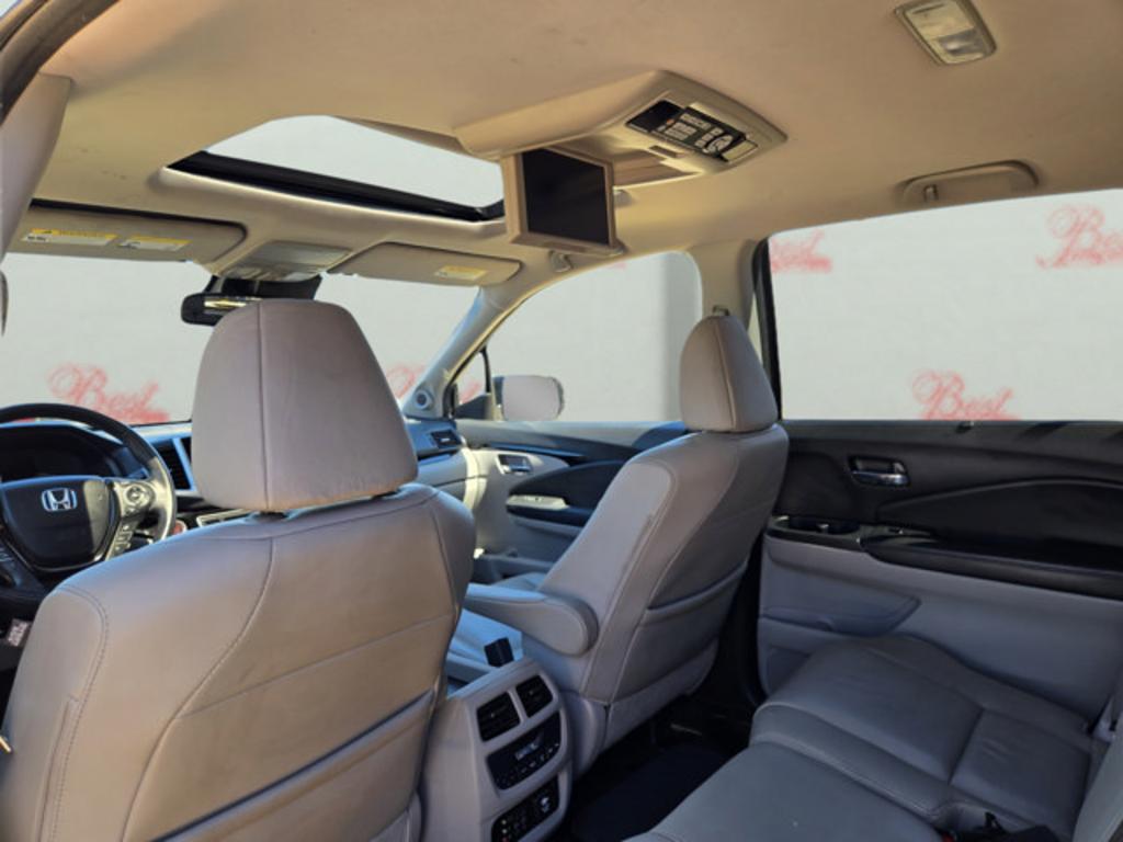 2018 Honda Pilot - $20,999