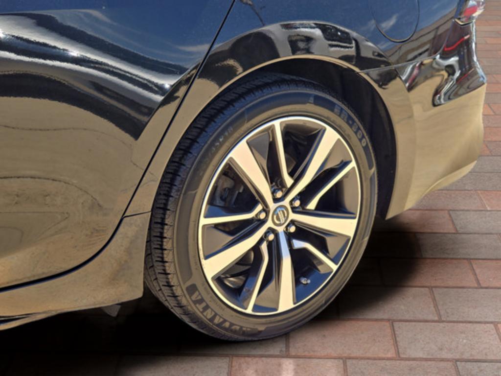 2019 Nissan Maxima - $21,999