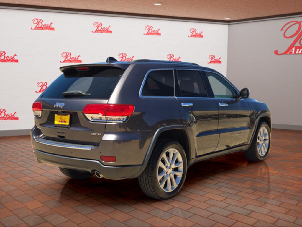 2017 Jeep Cherokee - $20,999