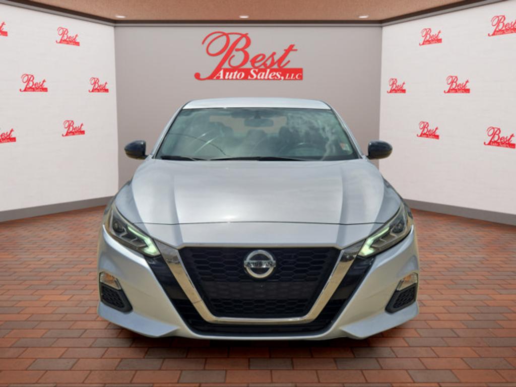 2019 Nissan Altima - $17,999