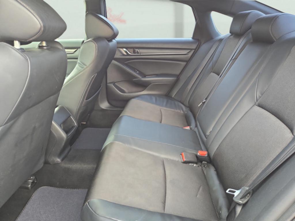 2018 Honda Accord - $20,999