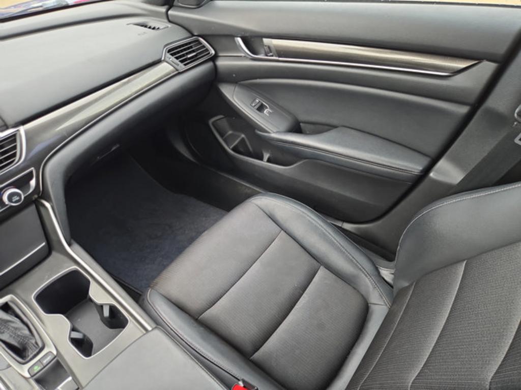 2018 Honda Accord - $20,999