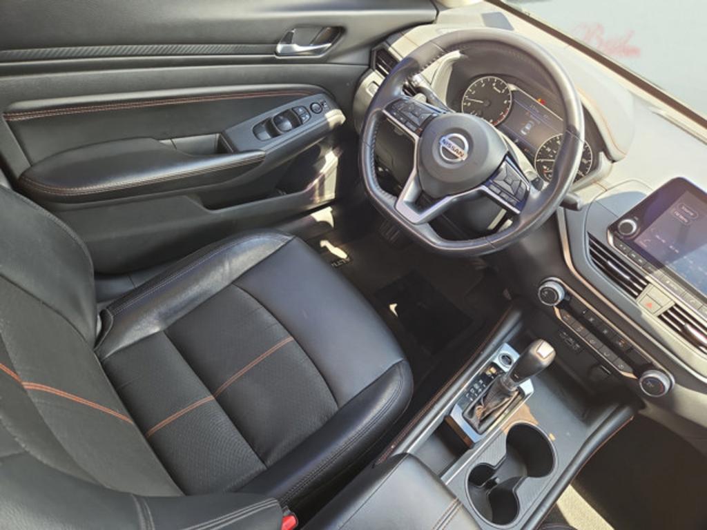 2021 Nissan Altima - $21,999