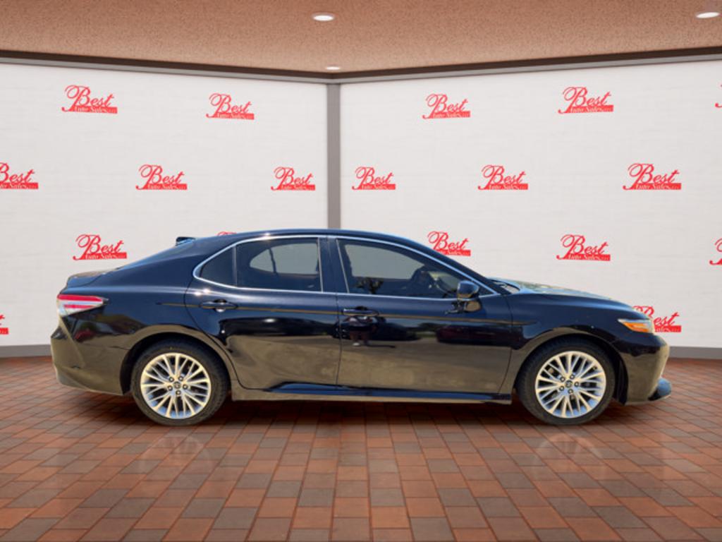2018 Toyota Camry - $22,999