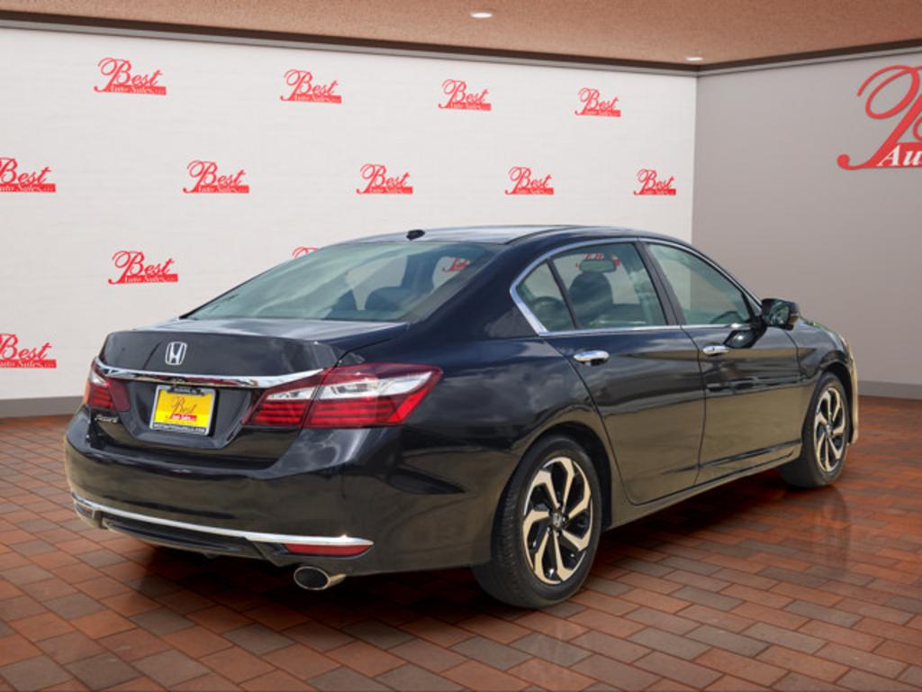 2017 Honda Accord - $19,999