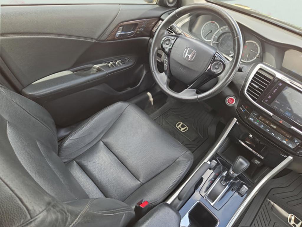 2017 Honda Accord - $19,999
