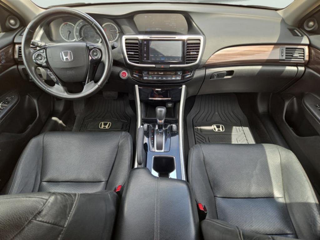 2017 Honda Accord - $19,999