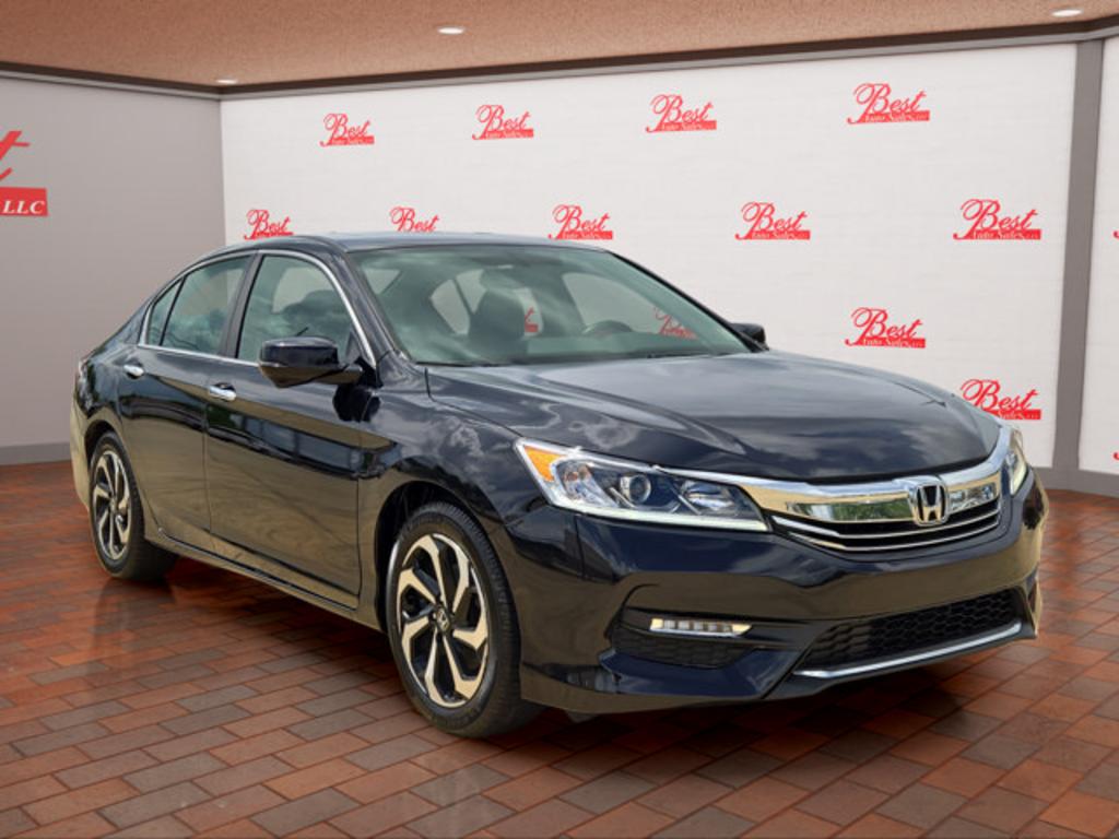 2017 Honda Accord - $19,999