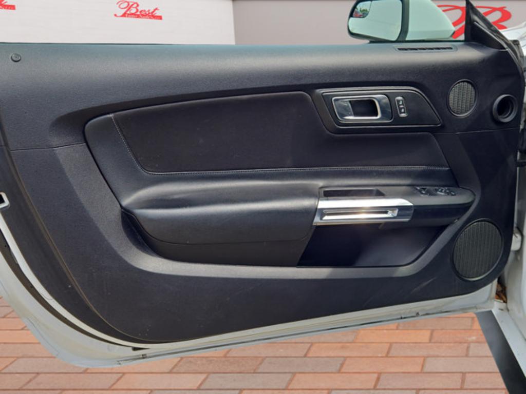 2019 Ford Mustang - $21,999