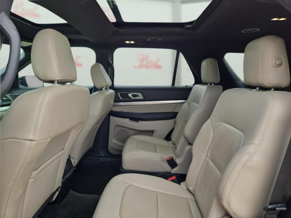 2018 Ford Explorer - $19,999