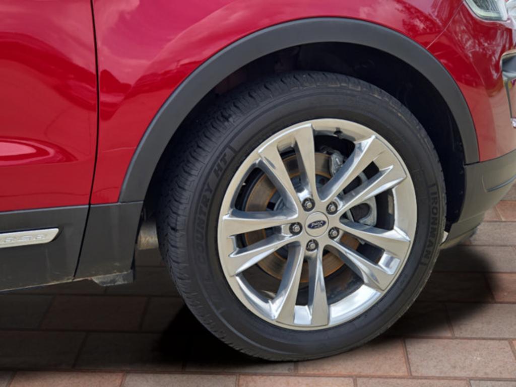 2018 Ford Explorer - $19,999