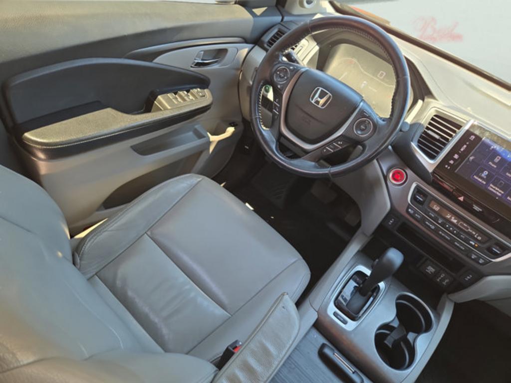 2017 Honda Pilot - $19,999